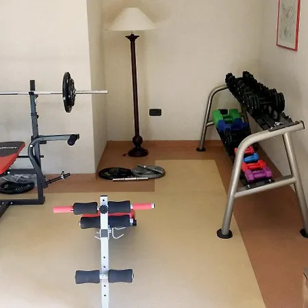 Marina Boutique Warna