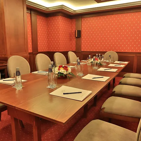 Marina Boutique Hotel 2*