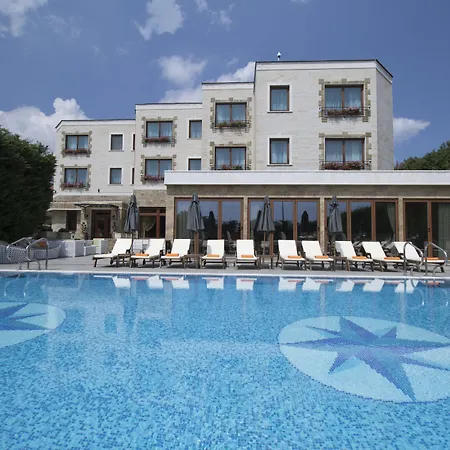 Marina Boutique Hotel 2*