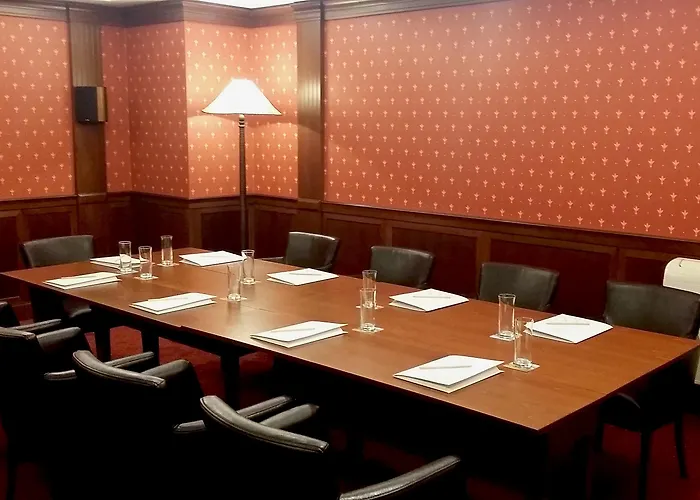 Marina Boutique ホテル 2*