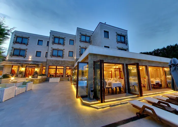 Marina Boutique ホテル 2*