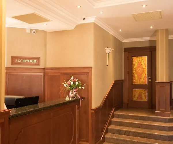 Marina Boutique ヴァルナ